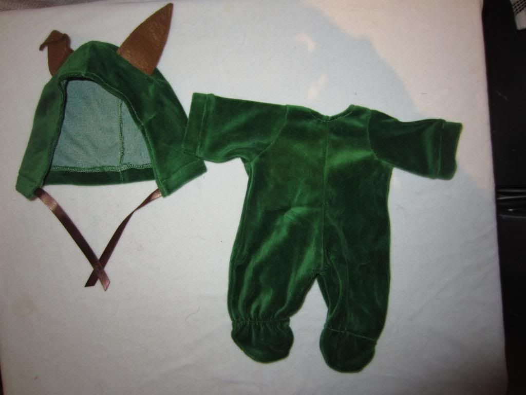 Bamboletta 15" green bunny costume Bamboletta 15" green bunny costume