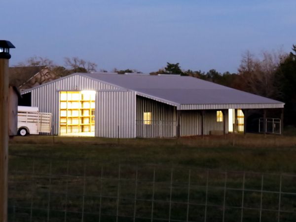 photo barn2_600.jpg