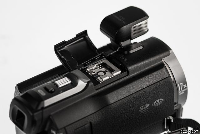 handycam pj790