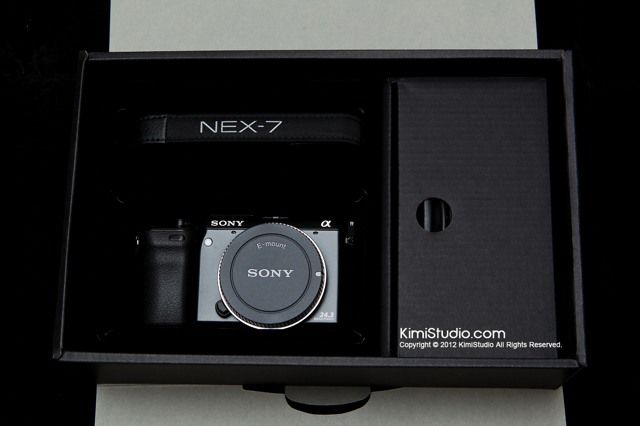 unbox_nex-7_cz24f18_6.jpg