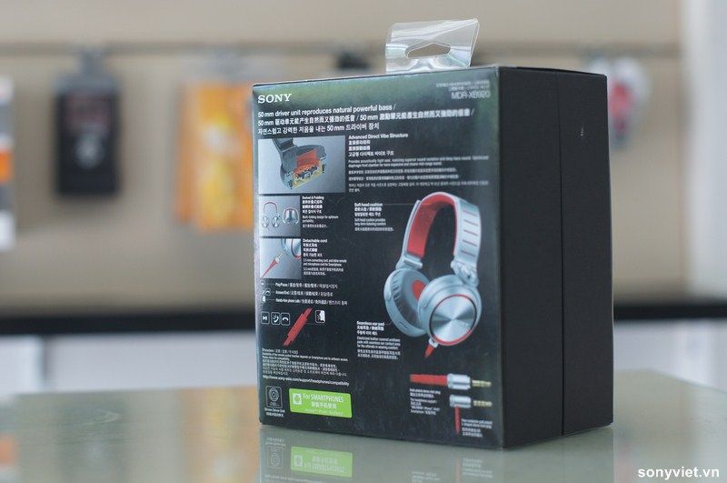 MDR-XB920