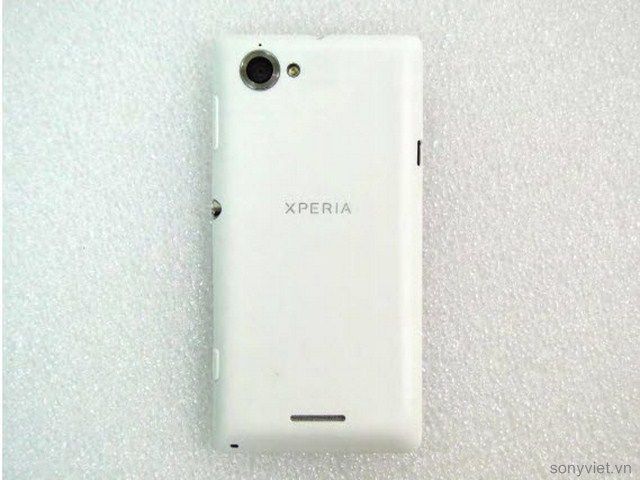 xperia l