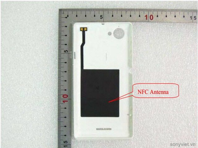 xperia l