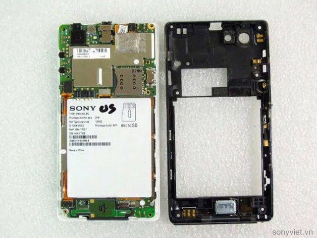 xperia l