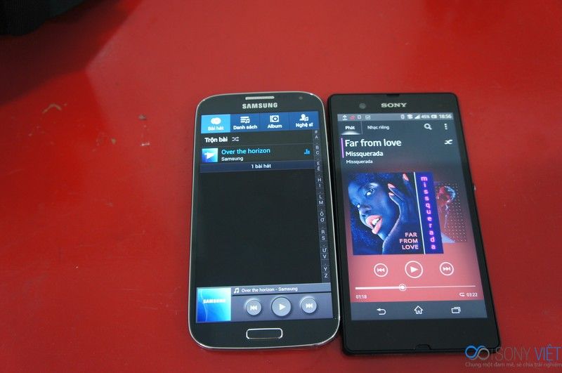 xperia z galaxy s4