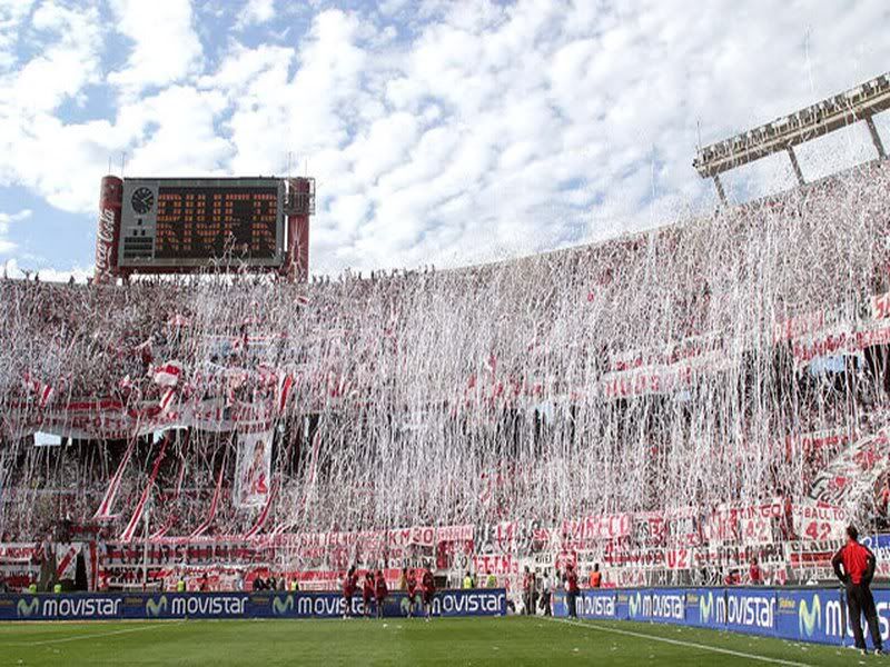 River_plate_monumental_antonio_vespucio_liberti-9569351.jpg