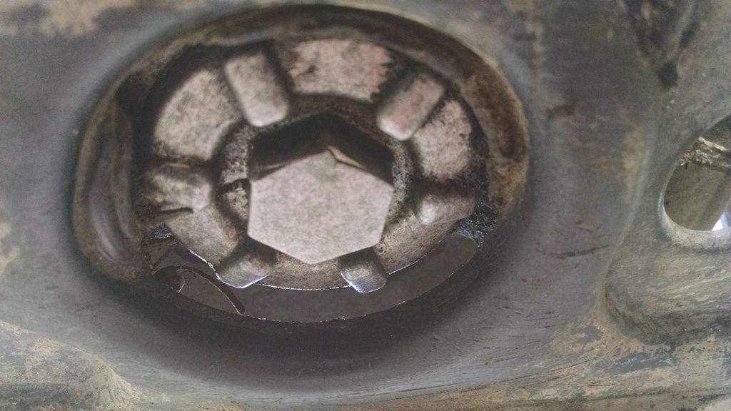 Oil Drain plug Won't come loose!! and the Fix Raptor Forum