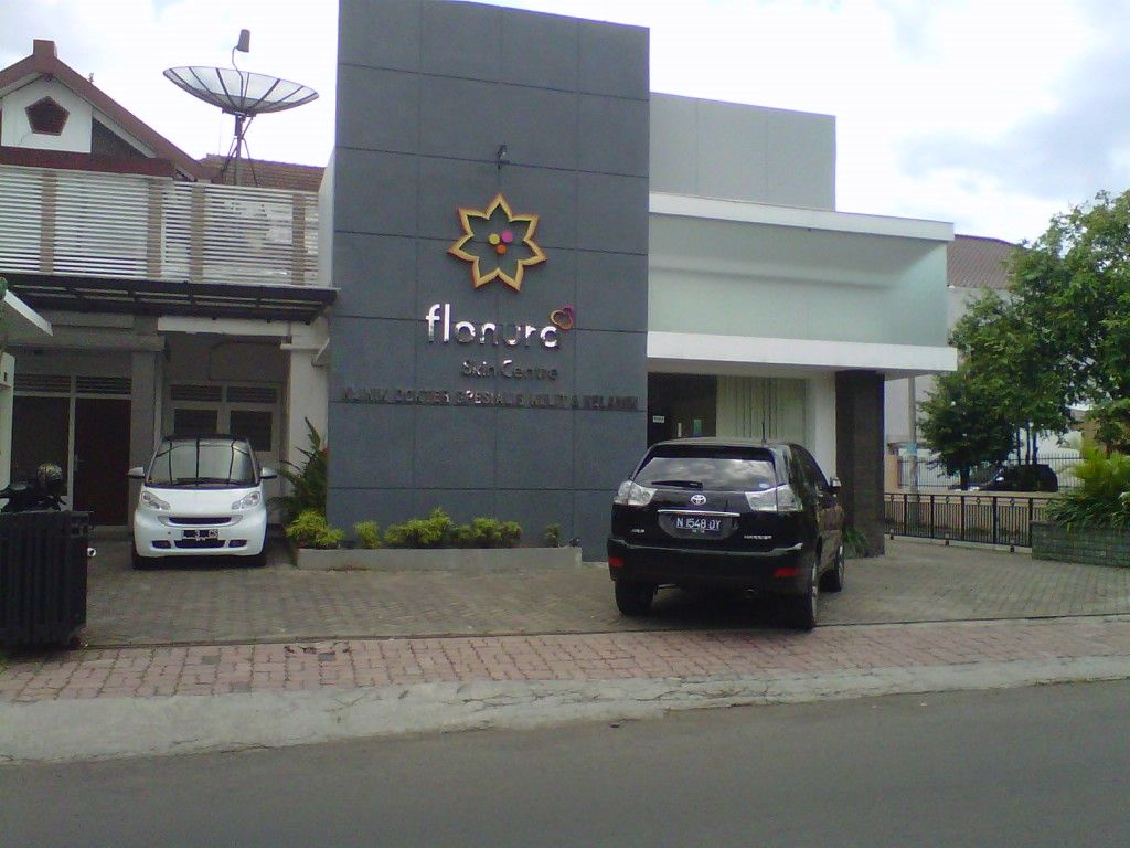 Flonura Skin Centre Malang Flonura Skin Centre Malang